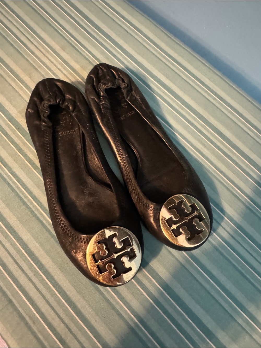 Tory Burch Black Leather Ballet Flats with Gold Logo Disc